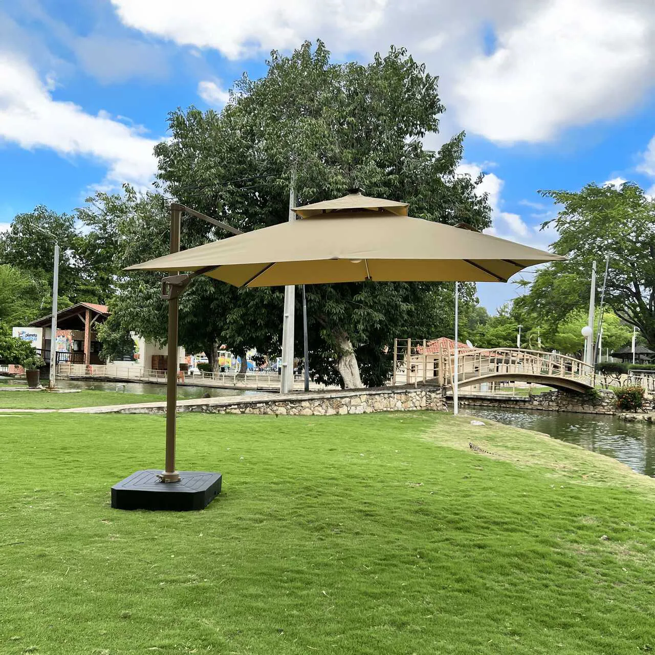 Ombrelone Guarda Sol Gold Led Alumínio C/ Base 130 L