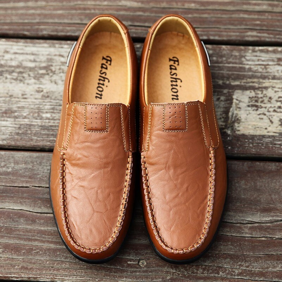 Mocassim Masculino em Couro Nobre - Maximilian Premium