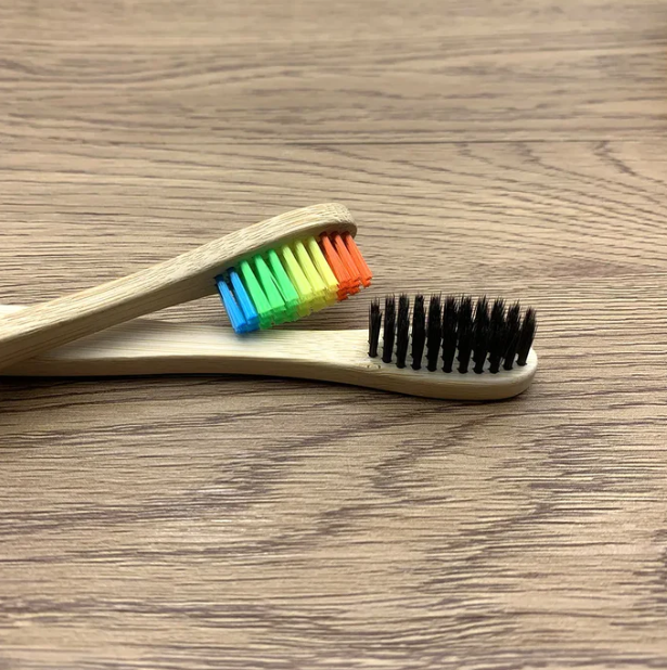 Kit 10 Escovas de Dentes - EcoBrush