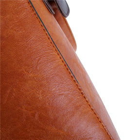 Kit Premium em Couro Nobre - Bolsa + Carteira + Carteira de Mão + Necessaire de Brinde